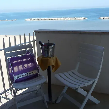 ホテル Suprem Sul Mare 3*