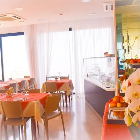 Hotel Suprem Sul Mare 3*